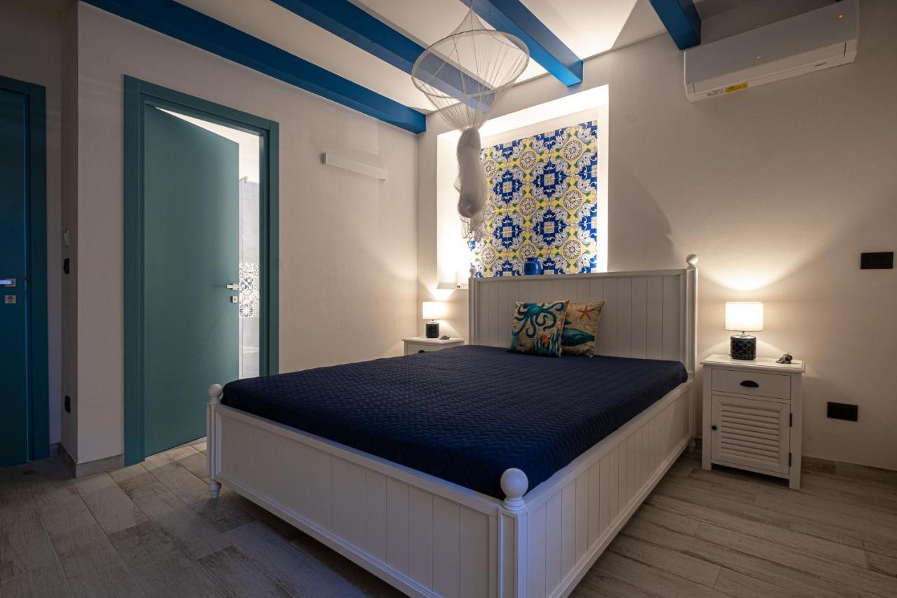 ホテル Casadelmar Ortigia シラクーサ エクステリア 写真