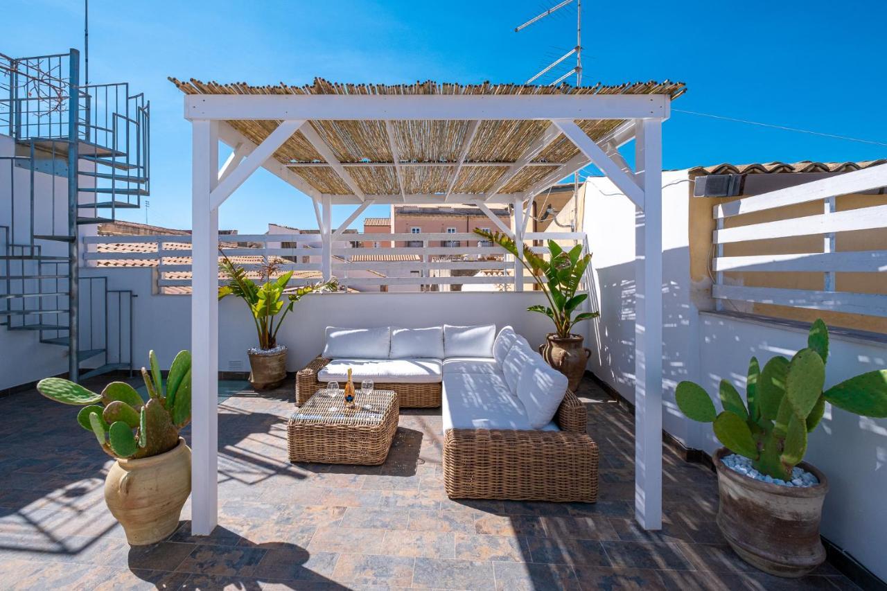 ホテル Casadelmar Ortigia シラクーサ エクステリア 写真